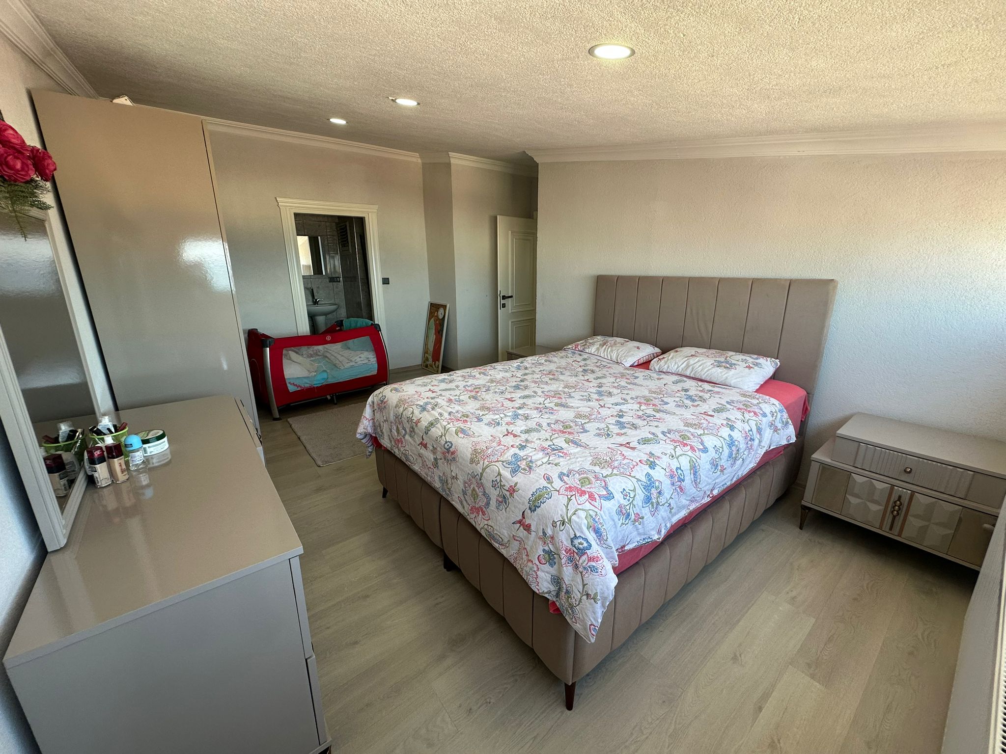 MABEL GAYRİMENKUL/ÇARŞI MERKEZİNDE DENİZ MANZARALI 3+1 DUBLEKS